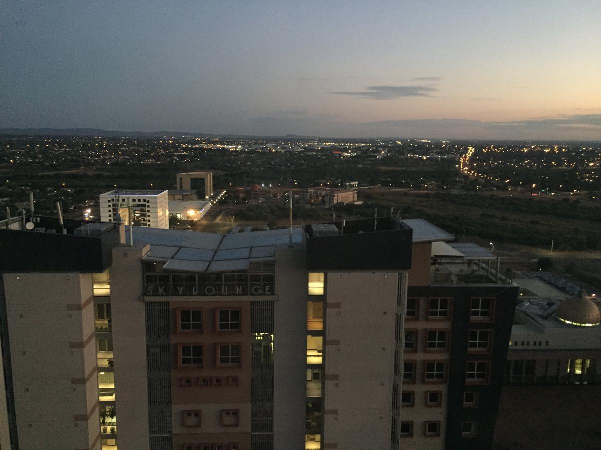 Urban Awe Apartment-Itowers 23Rd Floor Gaborone Exterior photo