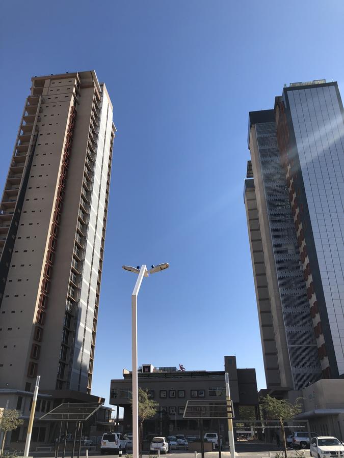 Urban Awe Apartment-Itowers 23Rd Floor Gaborone Exterior photo